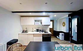 86 - Urban Charming Apartment